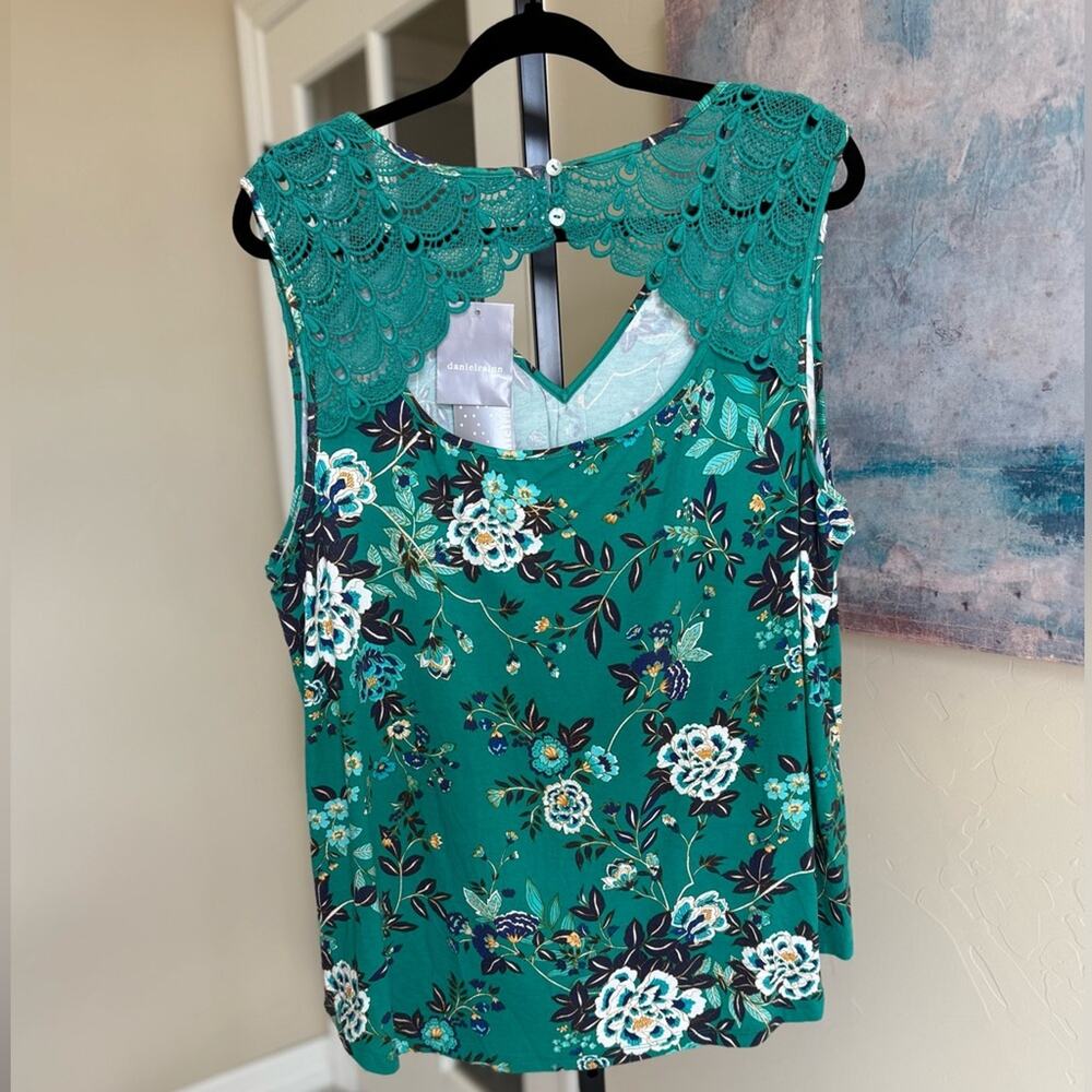 Daniel Rainn Lace Floral Tank Women’s size 2x Green Stitch Fix - Picture 3 of 3